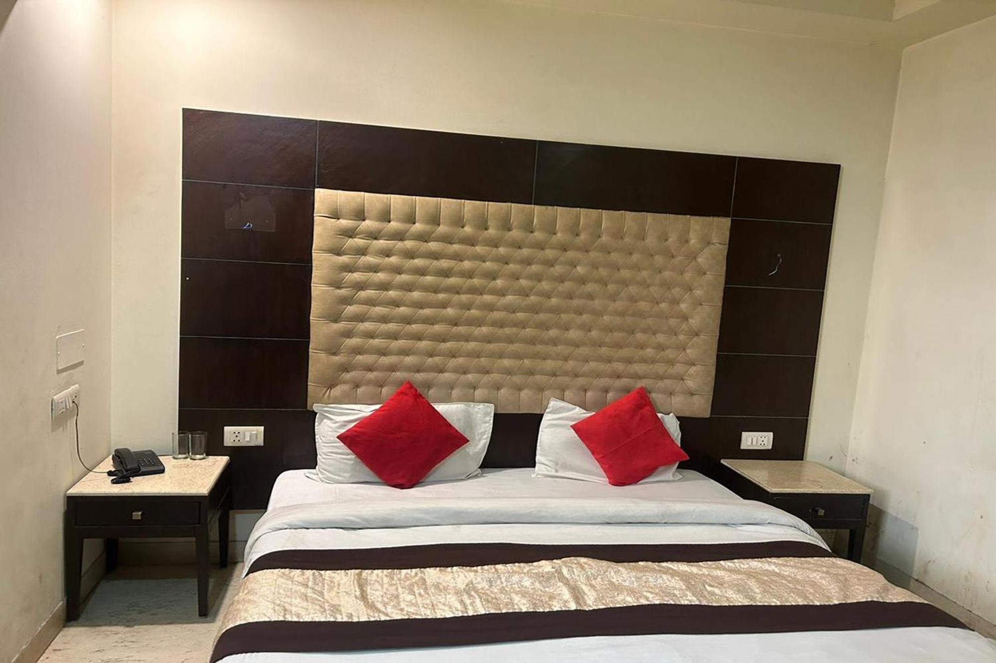 The Metropolis Guest House Near Rk Ashram Metro Station New Delhi Eksteriør billede