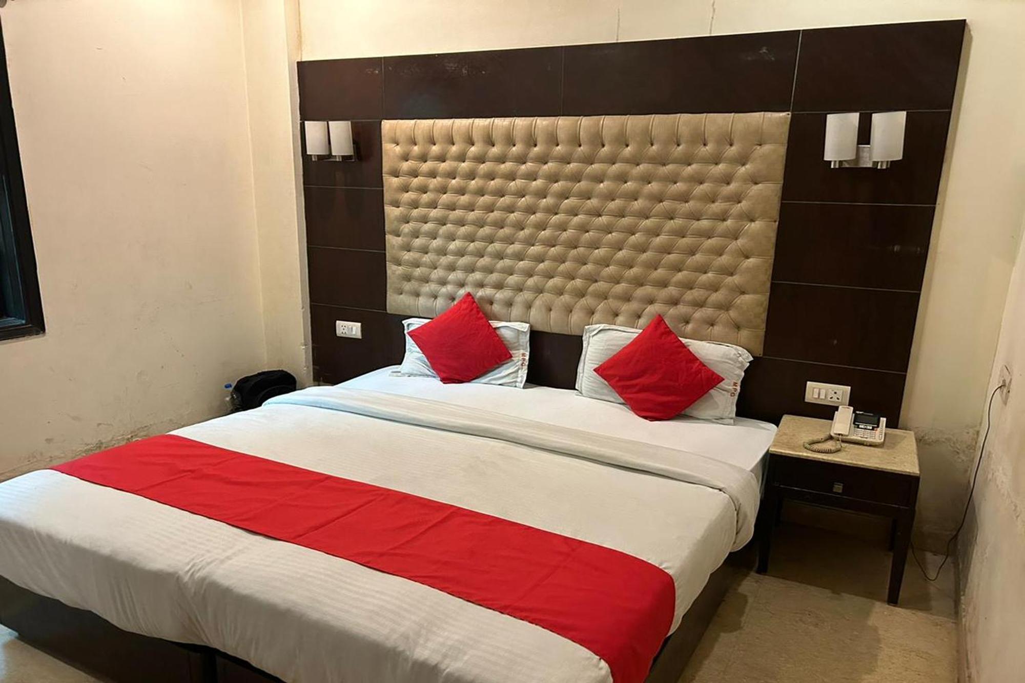 The Metropolis Guest House Near Rk Ashram Metro Station New Delhi Eksteriør billede